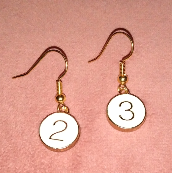 White Disc Charms Personalized Any Year Anniversary Grads Birthday Earrings Gold - Picture 5 of 5
